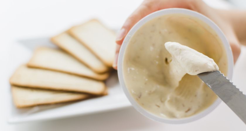 Готовлю домашний майонез за 2 минуты: в 100 раз вкуснее и полезнее магазинного, все натуральное и никакой химозы