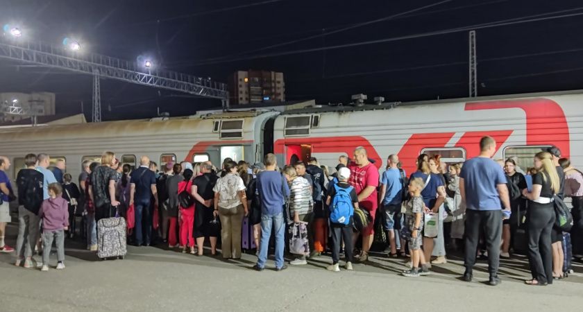 Бывалый проводник назвал 17 бесплатных услуг в поезде: все работники РЖД об этом молчат как рыбы, а их можно и нужно "требовать"