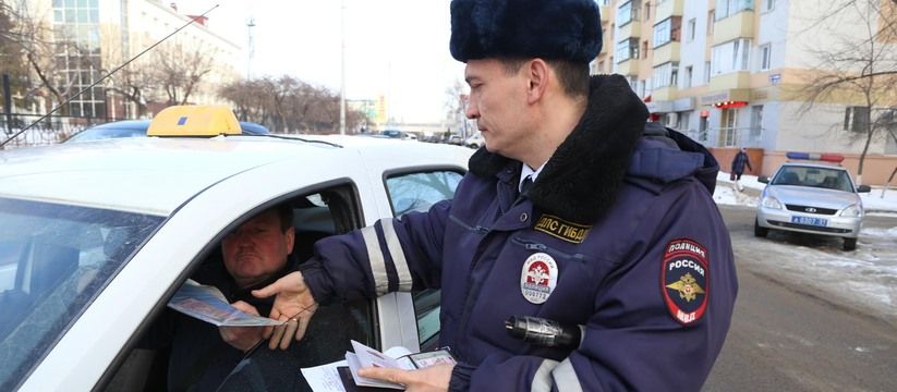 Штраф до 200 тысяч рублей: ГАИ остановят и проверят всех и каждого на наличие этой одной вещи