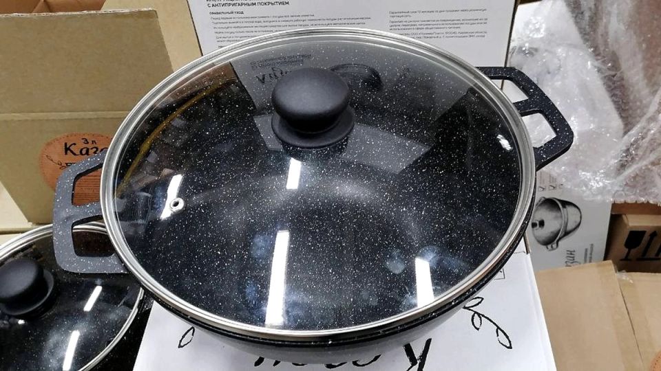 Праздничные покупки: что выбрать для кухни в магазине "Светофор"?