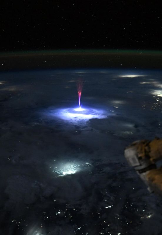  NASA       &quot; &quot;     
