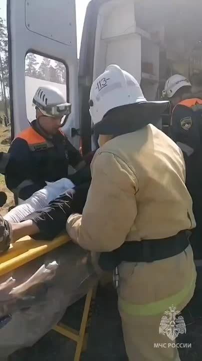 -2      , ,   ,     