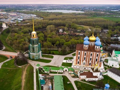В связи с происшествием на станции Лихая в Ростовской области задерживаются 132 пассажирских поезда