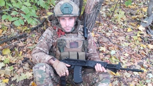 Евгений Сологуб родился в Киргизской ССР