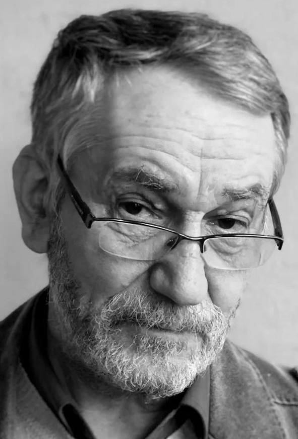 Новости к этому часу:. Актер дубляжа Андрей Гриневич умер в возрасте 69 лет из-за тяжелой и продолжительной болезни