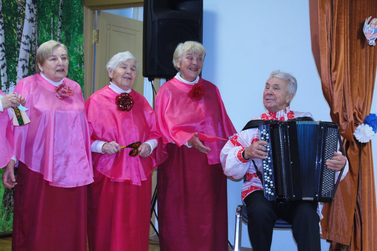 В Ресурсном центре «ДОМ ТОС» состоялся концерт «Матушка Земля», посвящённый Дню народного единства В Ресурсном центре «ДОМ ТОС» состоялся концерт «Матушка Земля», посвящённый Дню народного единства