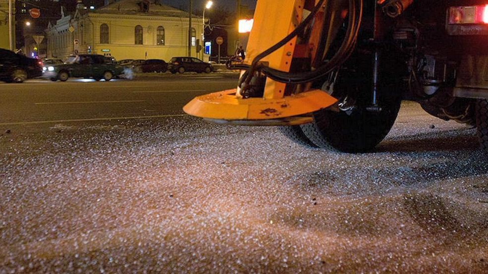 В областном центре проводится активная подготовка к зимнему сезону