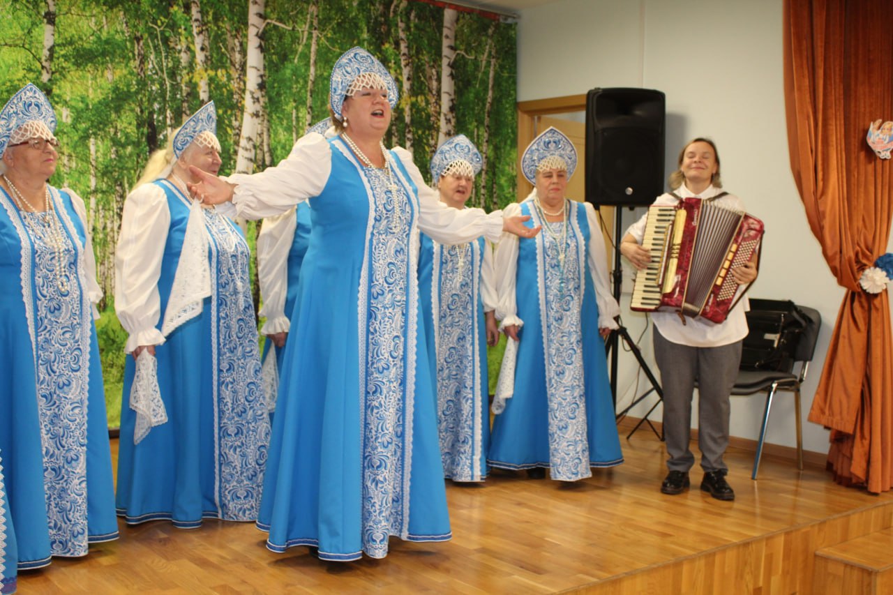 В Ресурсном центре «ДОМ ТОС» состоялся концерт «Матушка Земля», посвящённый Дню народного единства В Ресурсном центре «ДОМ ТОС» состоялся концерт «Матушка Земля», посвящённый Дню народного единства
