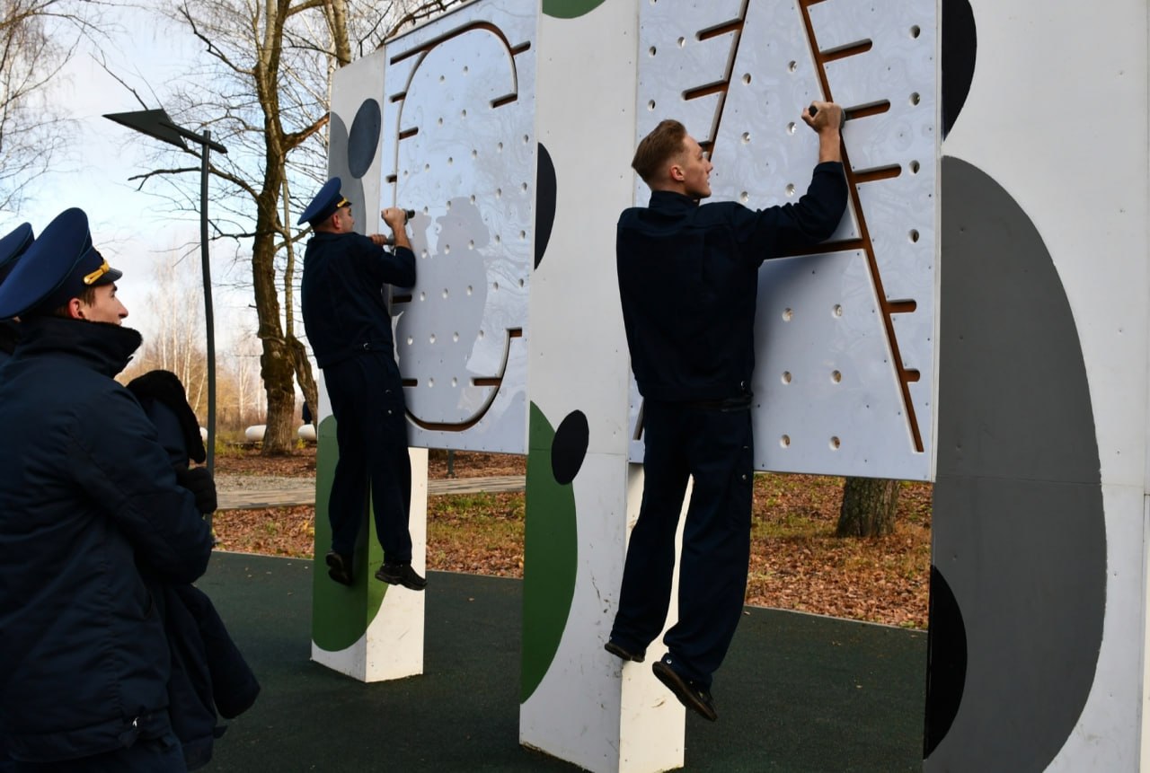 2 ноября в Сасове рядом с Авиагородком открыли сквер «100 березок» 2 ноября в Сасове рядом с Авиагородком открыли сквер «100 березок»