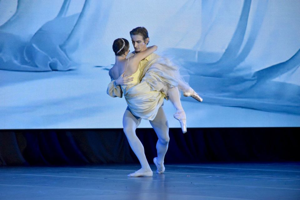 Во вторник, 4 ноября, в Рязанской областной филармонии прошел гала-концерт Рязанского театра балета