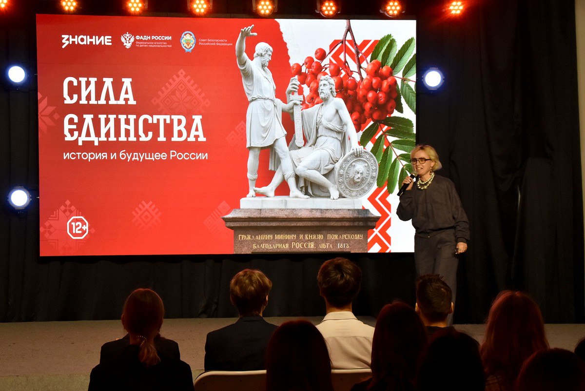 В Доме молодежи в Рязани прошел фестиваль «Танец. Единство.Мы» В Доме молодежи в Рязани прошел фестиваль «Танец. Единство.Мы»