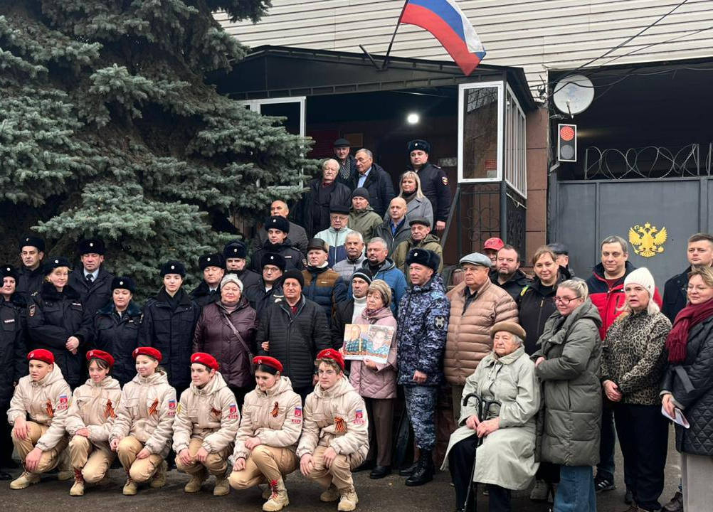 Фоторепортаж с мероприятий, посвященных открытию мемориальных досок в территориальных подразделениях УМВД России по Рязанской области Фоторепортаж с мероприятий, посвященных открытию мемориальных досок в территориальных подразделениях УМВД России по Рязанской области