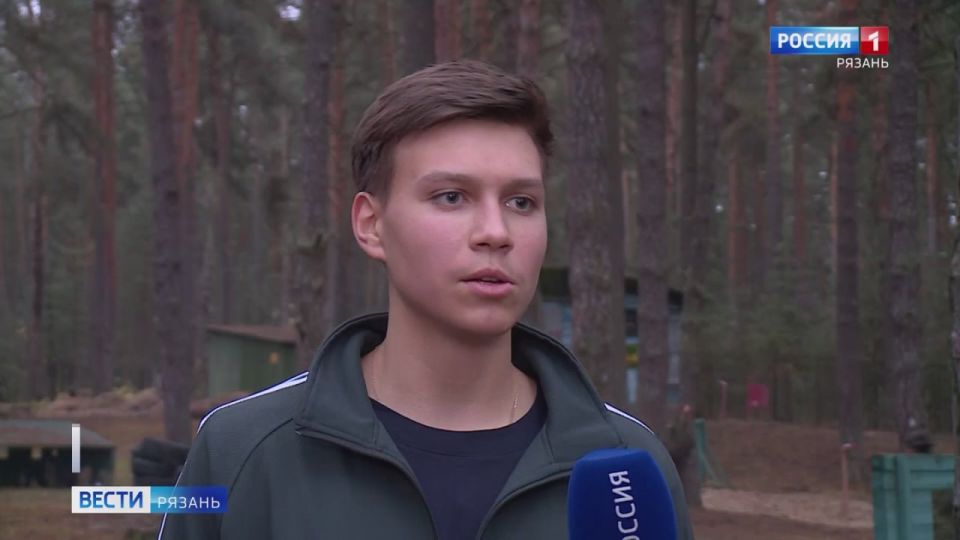 Под Рязанью проходят военно-патриотические сборы