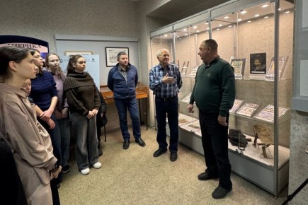 В Рязанском музее путешественников состоялось открытие трех новых выставок, объединенных темой познания мира, истории и искусства