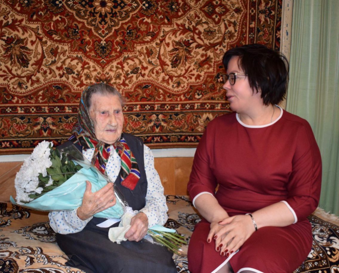 14 ноября ветерану Великой Отечественной войны, Почетному гражданину города Рязани Марии Петровне Гавриловой исполнилось 102 года 14 ноября ветерану Великой Отечественной войны, Почетному гражданину города Рязани Марии Петровне Гавриловой исполнилось 102 года