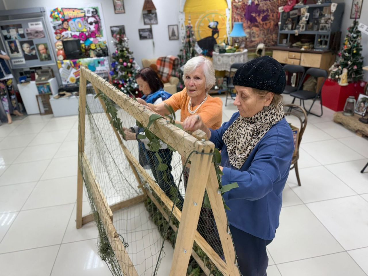 В Арт-пространстве «Город» прошел мастер-класс по плетению маскировочных сетей, организованный вместе с Региональным отделением Союза пенсионеров России в г. Рязань в рамках проекта «Активное долголетие - «Здоровая Рязань»» В Арт-пространстве «Город» прошел мастер-класс по плетению маскировочных сетей, организованный вместе с Региональным отделением Союза пенсионеров России в г. Рязань в рамках проекта «Активное долголетие - «Здоровая Рязань»»