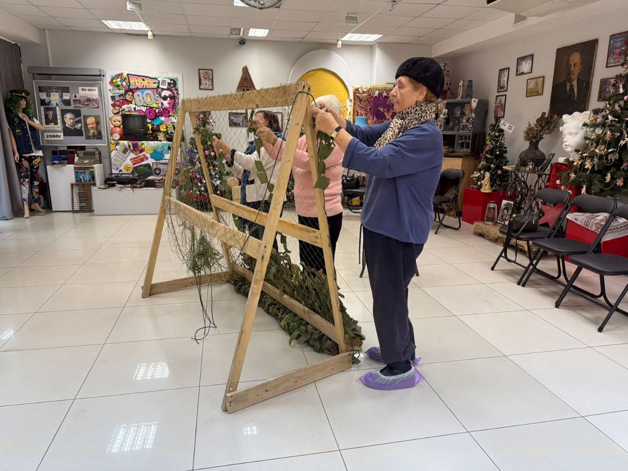 В Арт-пространстве «Город» прошел мастер-класс по плетению маскировочных сетей, организованный вместе с Региональным отделением Союза пенсионеров России в г. Рязань в рамках проекта «Активное долголетие - «Здоровая Рязань»» В Арт-пространстве «Город» прошел мастер-класс по плетению маскировочных сетей, организованный вместе с Региональным отделением Союза пенсионеров России в г. Рязань в рамках проекта «Активное долголетие - «Здоровая Рязань»»