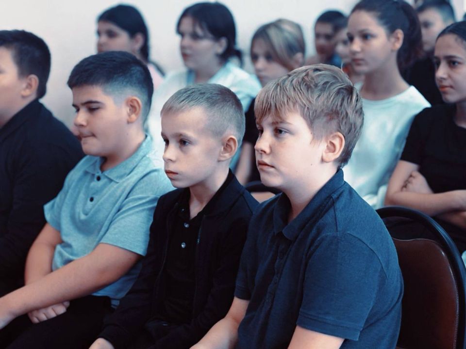 В Михайлове сотрудники полиции рассказали подросткам о службе, истории и кибербезопасности