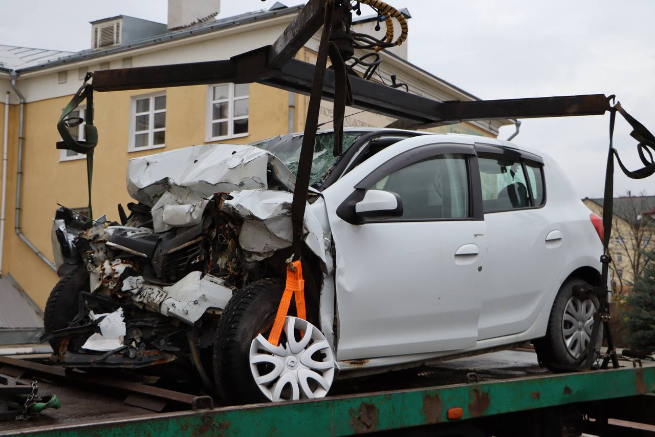 «Мы — против ДТП!» — митинг, посвященный Всемирному дню памяти жертв ДТП, прошел в сквере имени Я. П. Полонского г. Рязани «Мы — против ДТП!» — митинг, посвященный Всемирному дню памяти жертв ДТП, прошел в сквере имени Я. П. Полонского г. Рязани