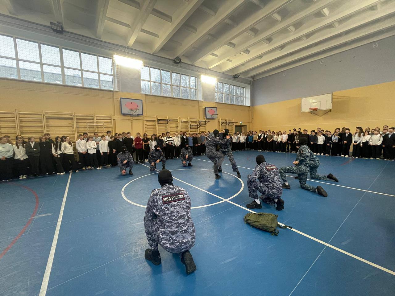 В рязанской школе №62 полицейские провели акцию «Рязань – наш безопасный дом» В рязанской школе №62 полицейские провели акцию «Рязань – наш безопасный дом»