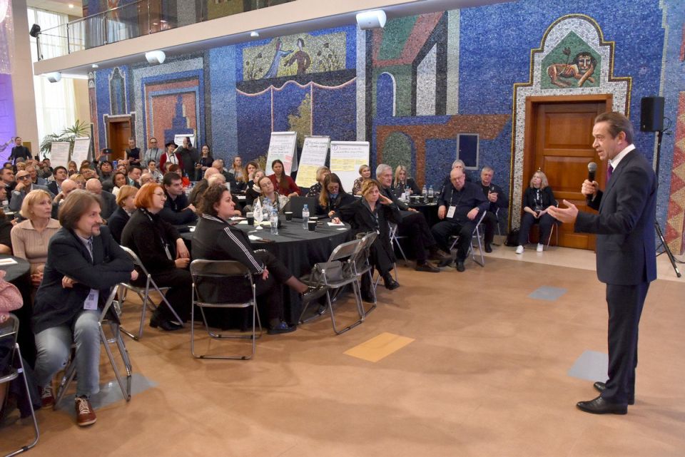 В Рязанском театре кукол проходит форум Центрального федерального округа по развитию театра в России до 2035 года