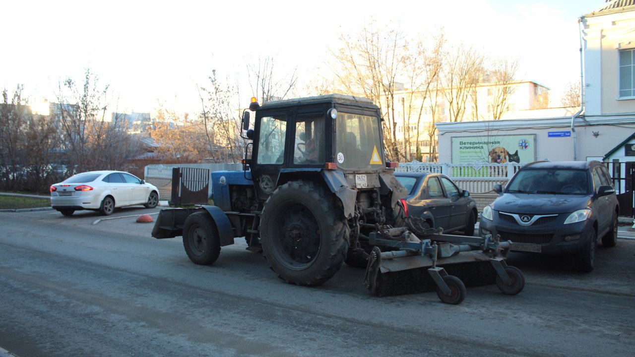 Днем 19 ноября комплексные работы проводят на улицах Черновицкая, Бронная, Мервинская, Карла Маркса, Весенняя Днем 19 ноября комплексные работы проводят на улицах Черновицкая, Бронная, Мервинская, Карла Маркса, Весенняя