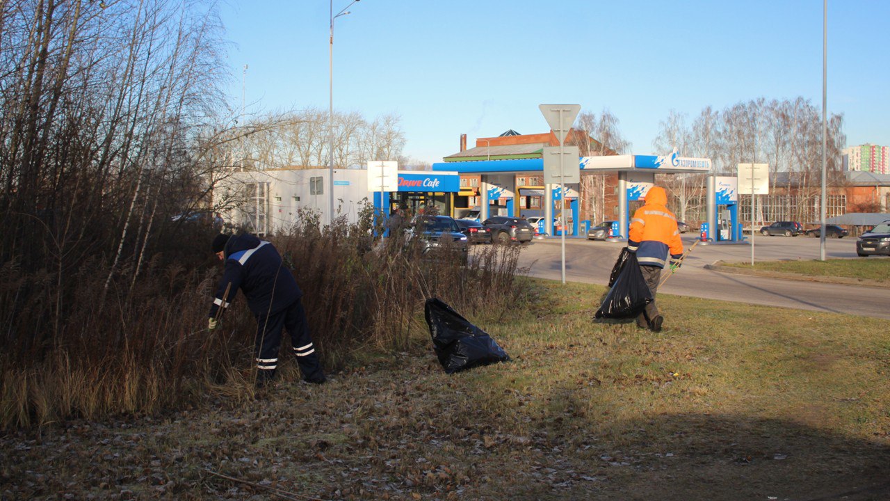 Днем 19 ноября комплексные работы проводят на улицах Черновицкая, Бронная, Мервинская, Карла Маркса, Весенняя Днем 19 ноября комплексные работы проводят на улицах Черновицкая, Бронная, Мервинская, Карла Маркса, Весенняя