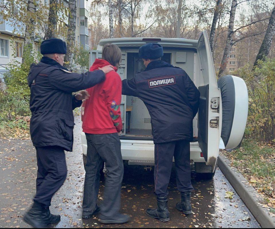 «На обратном пути». Полицейские задержали в Скопинском районе злоумышленника, подозреваемого в незаконном хранении наркотиков