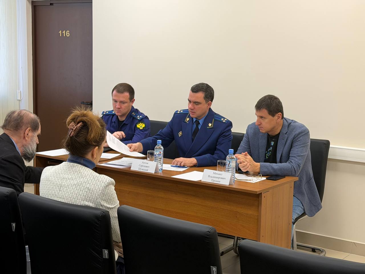 Первый заместитель прокурора области Антон Шумский совместно с Уполномоченным по защите прав предпринимателей Михаилом Прониным провели личный приём представителей бизнес-сообщества Первый заместитель прокурора области Антон Шумский совместно с Уполномоченным по защите прав предпринимателей Михаилом Прониным провели личный приём представителей бизнес-сообщества