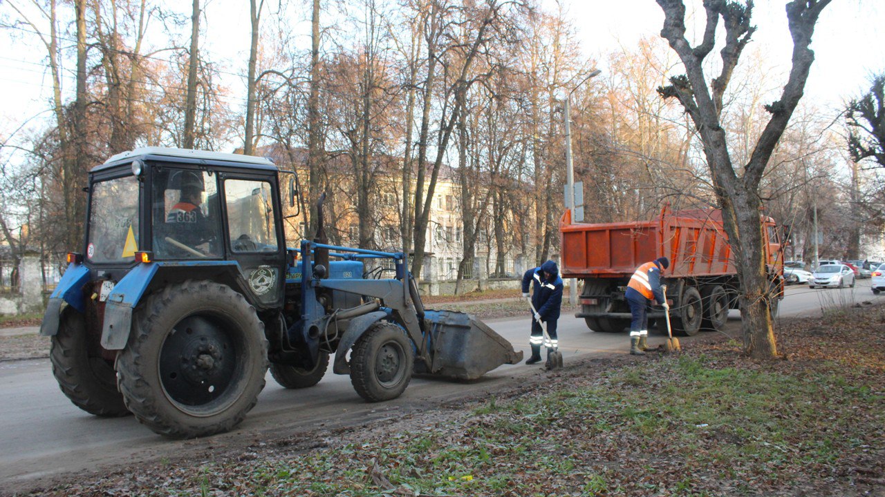 Уборка города продолжается в ежедневном режиме Уборка города продолжается в ежедневном режиме