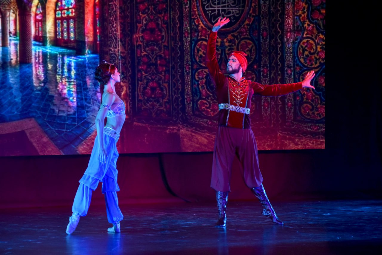 В среду, 19 ноября, в Рязанской областной филармонии прошел второй гала-концерт Рязанского театра балета В среду, 19 ноября, в Рязанской областной филармонии прошел второй гала-концерт Рязанского театра балета