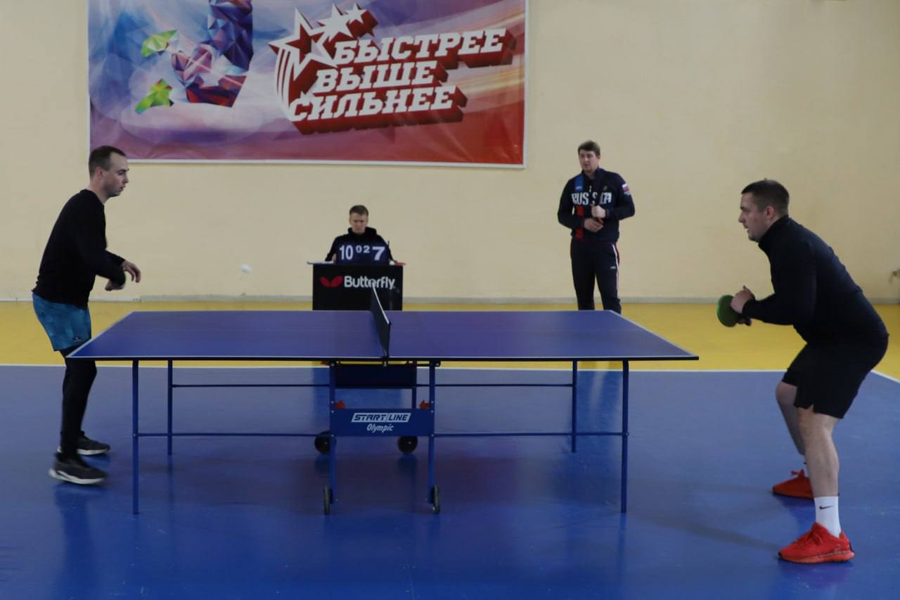 В Рязани полицейские соревновались в настольном теннисе В Рязани полицейские соревновались в настольном теннисе