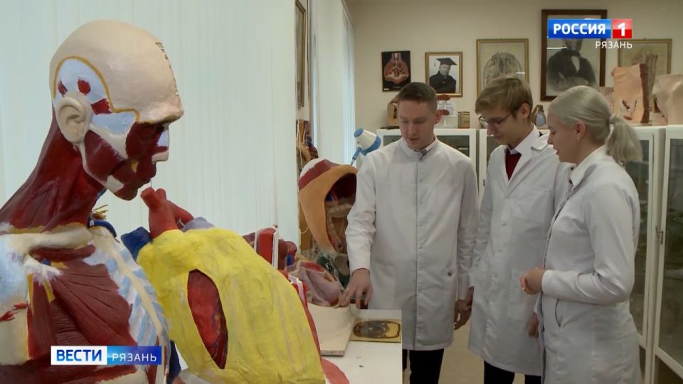 Президент подписал закон для выпускников медицинских университетов, который вступит в силу с 1 марта 2026 года