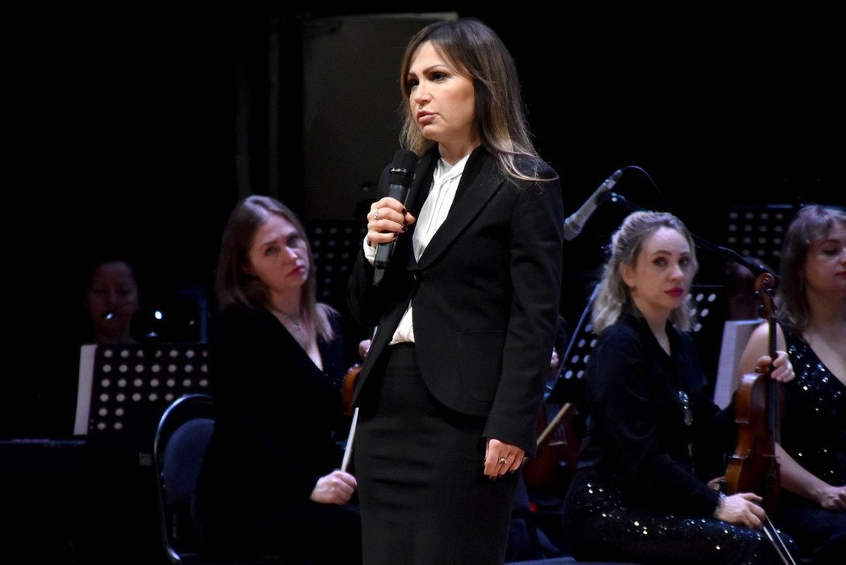 Рязанских сотрудников Федеральной налоговой службы поздравили с профессиональным праздником, который отмечают 21 ноября Рязанских сотрудников Федеральной налоговой службы поздравили с профессиональным праздником, который отмечают 21 ноября