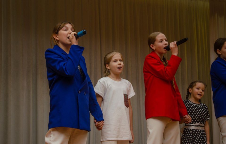 В школе № 72 прошел школьный этап Всероссийского проекта-фестиваля «Российская школьная весна» – масштабного творческого события для школьников