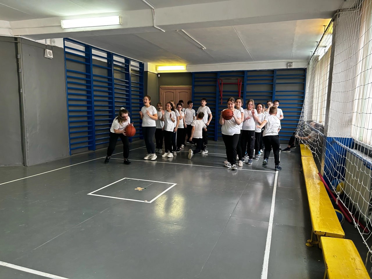 В рамках Всемирного дня борьбы со СПИДом в школах города Рязани в период с ноября по декабрь 2025 года проводятся тематические мероприятия В рамках Всемирного дня борьбы со СПИДом в школах города Рязани в период с ноября по декабрь 2025 года проводятся тематические мероприятия