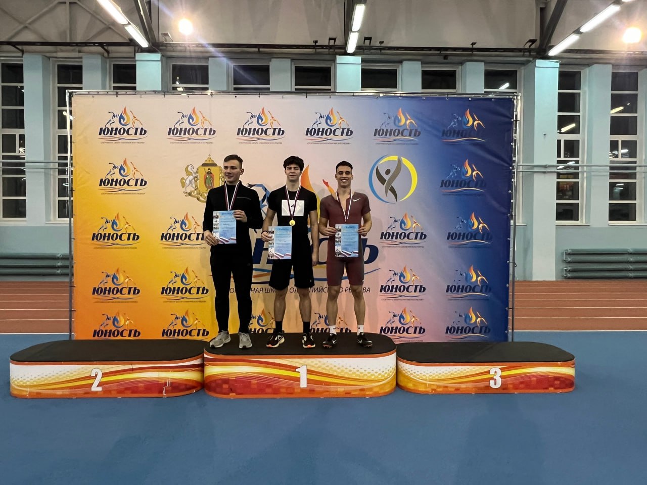 Рязанские легкоатлеты завоевали призовые места на Открытом городском чемпионате Рязанские легкоатлеты завоевали призовые места на Открытом городском чемпионате