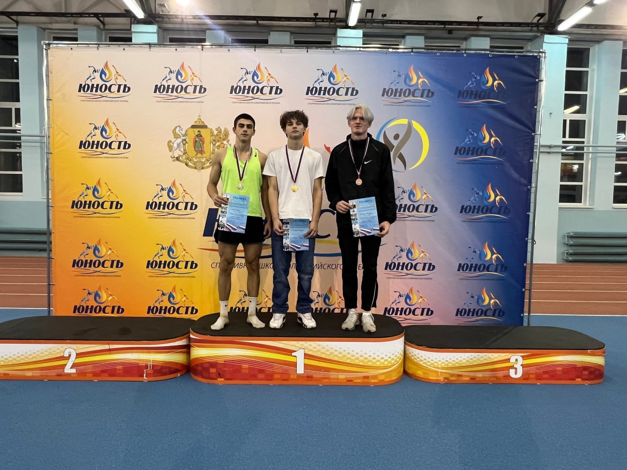 Рязанские легкоатлеты завоевали призовые места на Открытом городском чемпионате Рязанские легкоатлеты завоевали призовые места на Открытом городском чемпионате