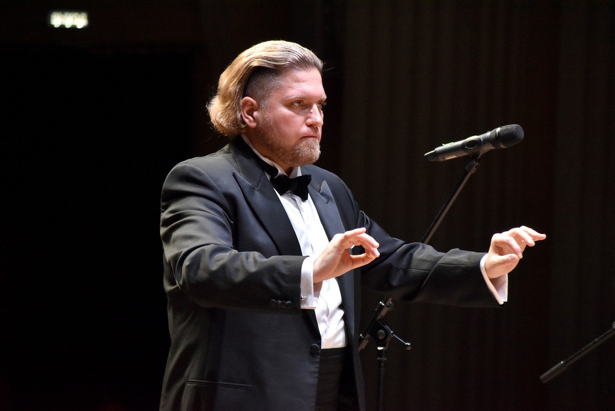 В Рязани выступил хор Сретенского мужского монастыря В Рязани выступил хор Сретенского мужского монастыря