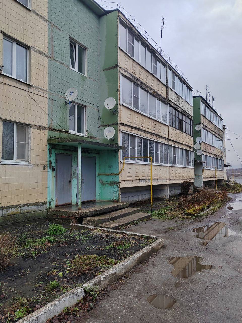 Прокуратура Захаровского района проверила соблюдение законодательства при выполнении капитального ремонта общего имущества многоквартирных домов