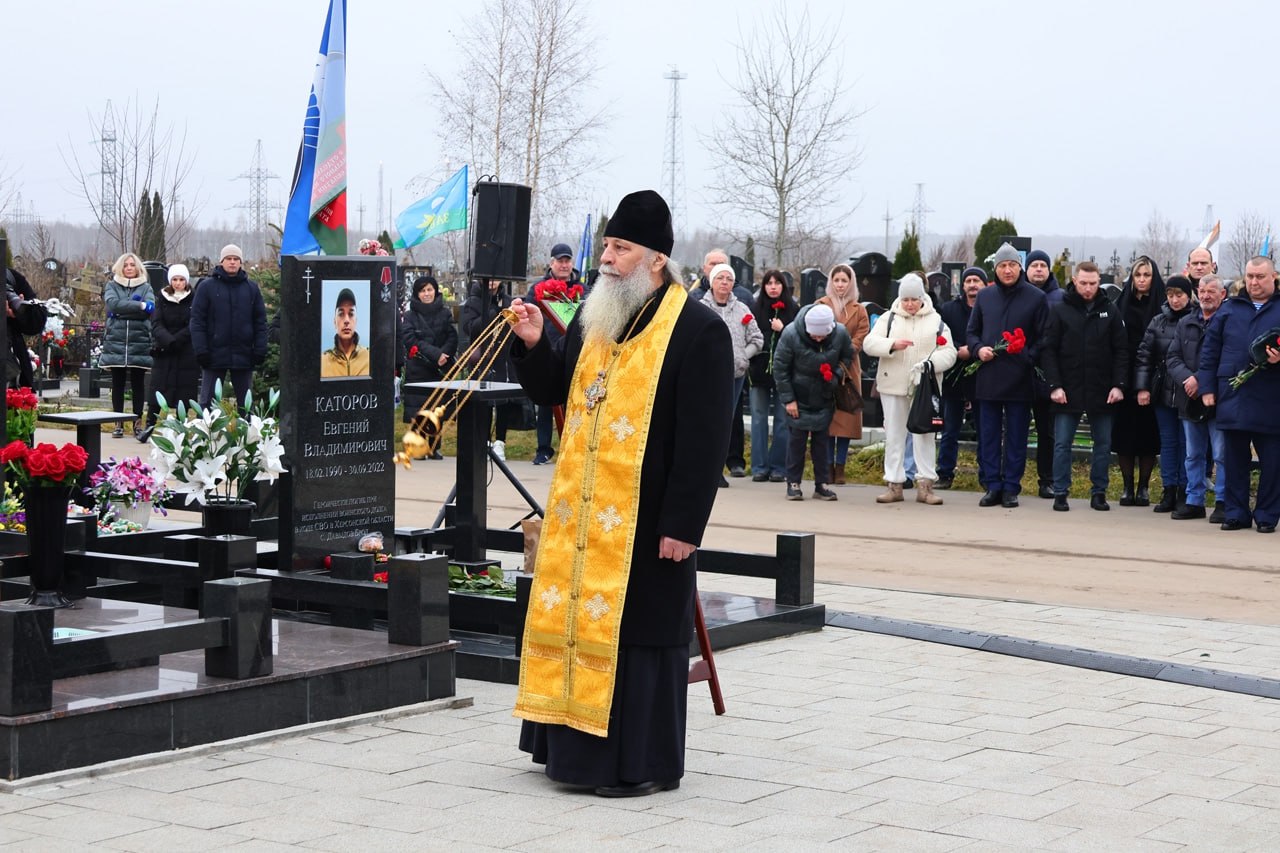 3 декабря, в День Неизвестного Солдата, на территории Богородского кладбища Рязани состоялось памятное мероприятие 3 декабря, в День Неизвестного Солдата, на территории Богородского кладбища Рязани состоялось памятное мероприятие