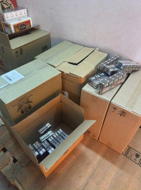 Сотрудники полиции пресекли продажу жителем Рязани свыше 10 000 пачек сигарет без акцизов