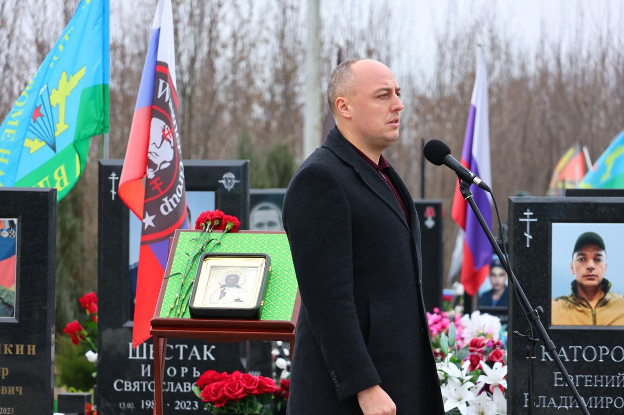 3 декабря, в День Неизвестного Солдата, на территории Богородского кладбища Рязани состоялось памятное мероприятие 3 декабря, в День Неизвестного Солдата, на территории Богородского кладбища Рязани состоялось памятное мероприятие