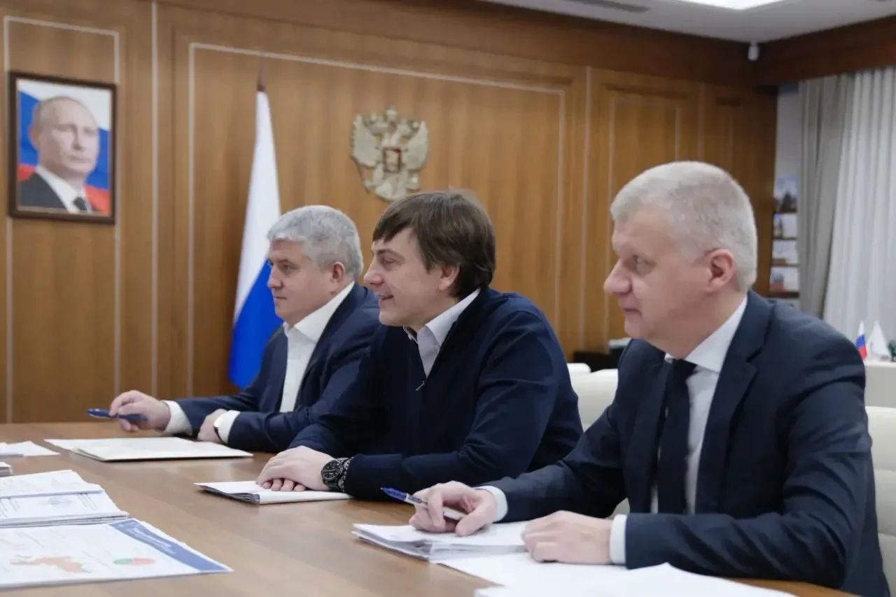 В Минстрое России обсудили строительство передовых общеобразовательных организаций и реализацию пилотного проекта в Новгородской области В Минстрое России обсудили строительство передовых общеобразовательных организаций и реализацию пилотного проекта в Новгородской области