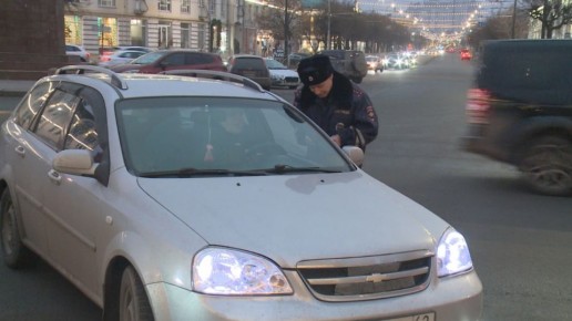 В Рязани провели рейд по фарам