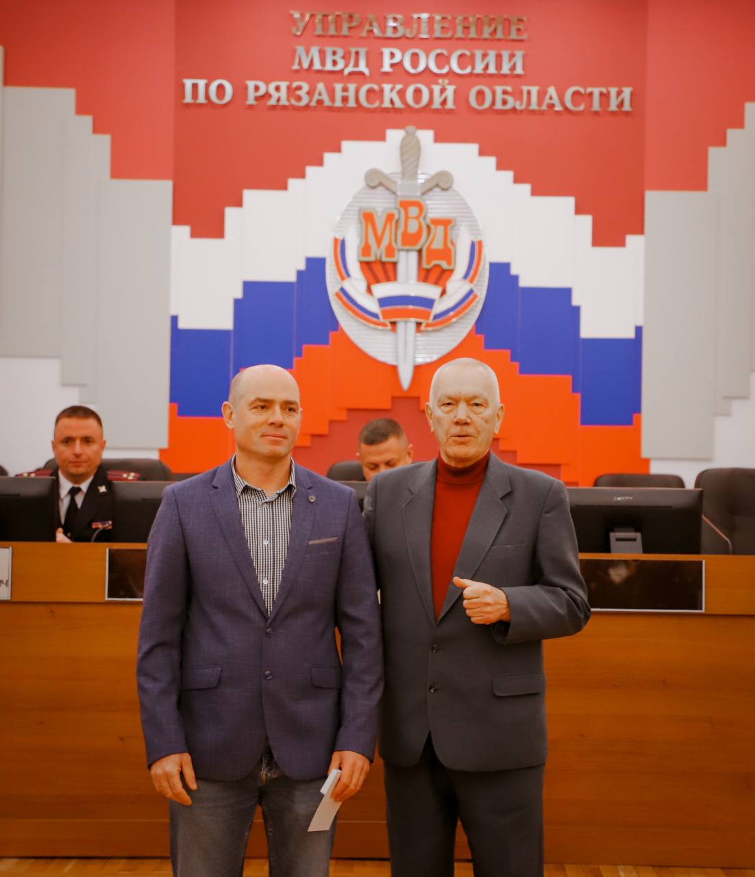 В УМВД России по Рязанской области состоялось торжественное собрание, посвященное 34-ой годовщине образования подразделений по контролю за оборотом наркотиков в системе МВД России В УМВД России по Рязанской области состоялось торжественное собрание, посвященное 34-ой годовщине образования подразделений по контролю за оборотом наркотиков в системе МВД России