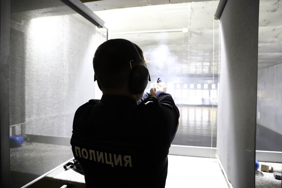 В Рязани прошли соревнования по стрельбе из табельного оружия В Рязани прошли соревнования по стрельбе из табельного оружия