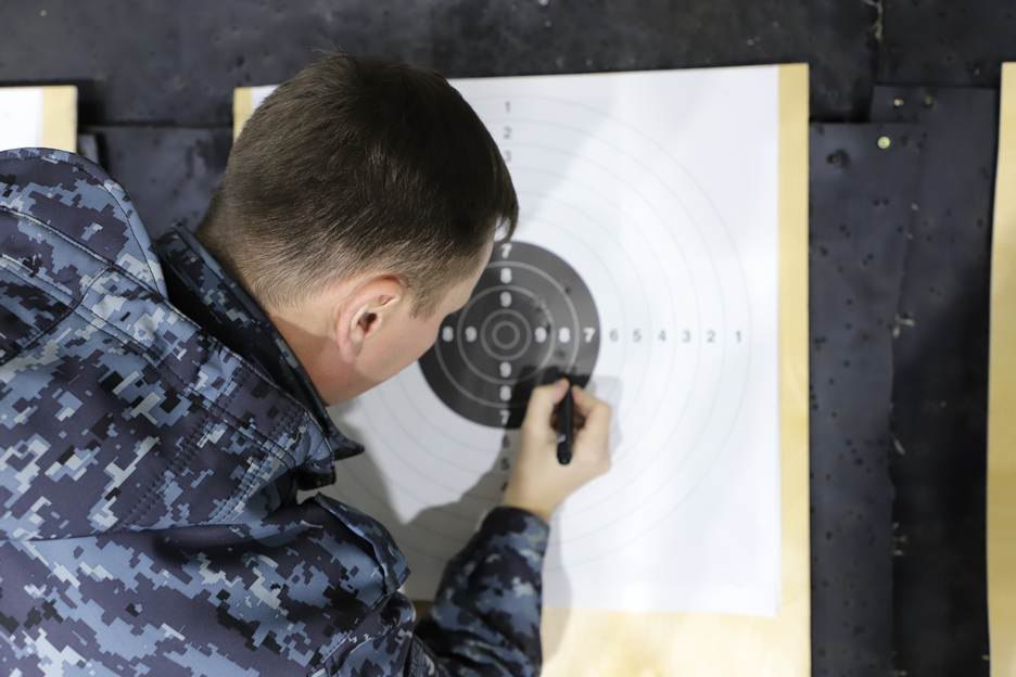 В Рязани прошли соревнования по стрельбе из табельного оружия В Рязани прошли соревнования по стрельбе из табельного оружия