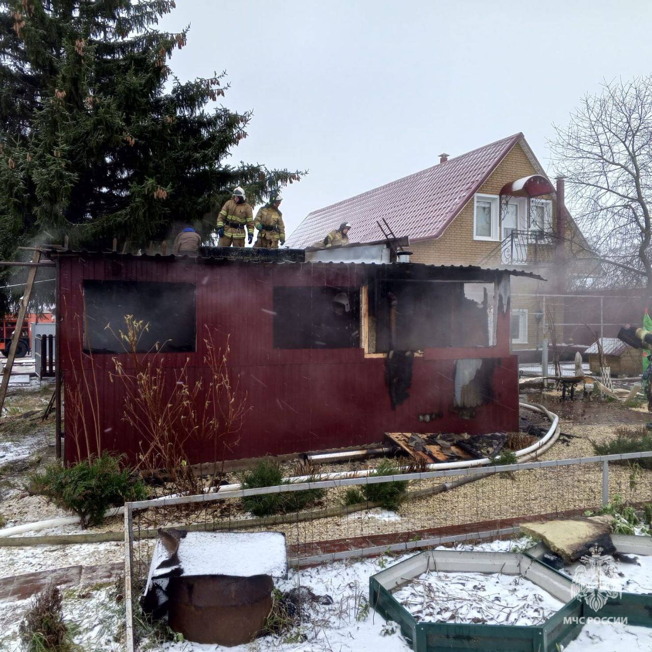 #СводкаМЧС. За сутки пожарно-спасательными подразделениями Рязанской области ликвидировано 5 пожаров