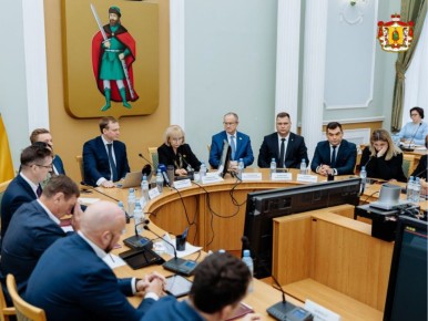 На заседании Рязанской городской Думы Борис Ясинский утверждён в должности главы администрации города Рязани